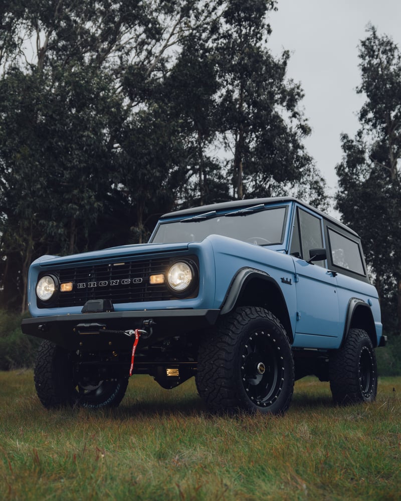 kindred-bronco trail-edition Lake Blue
