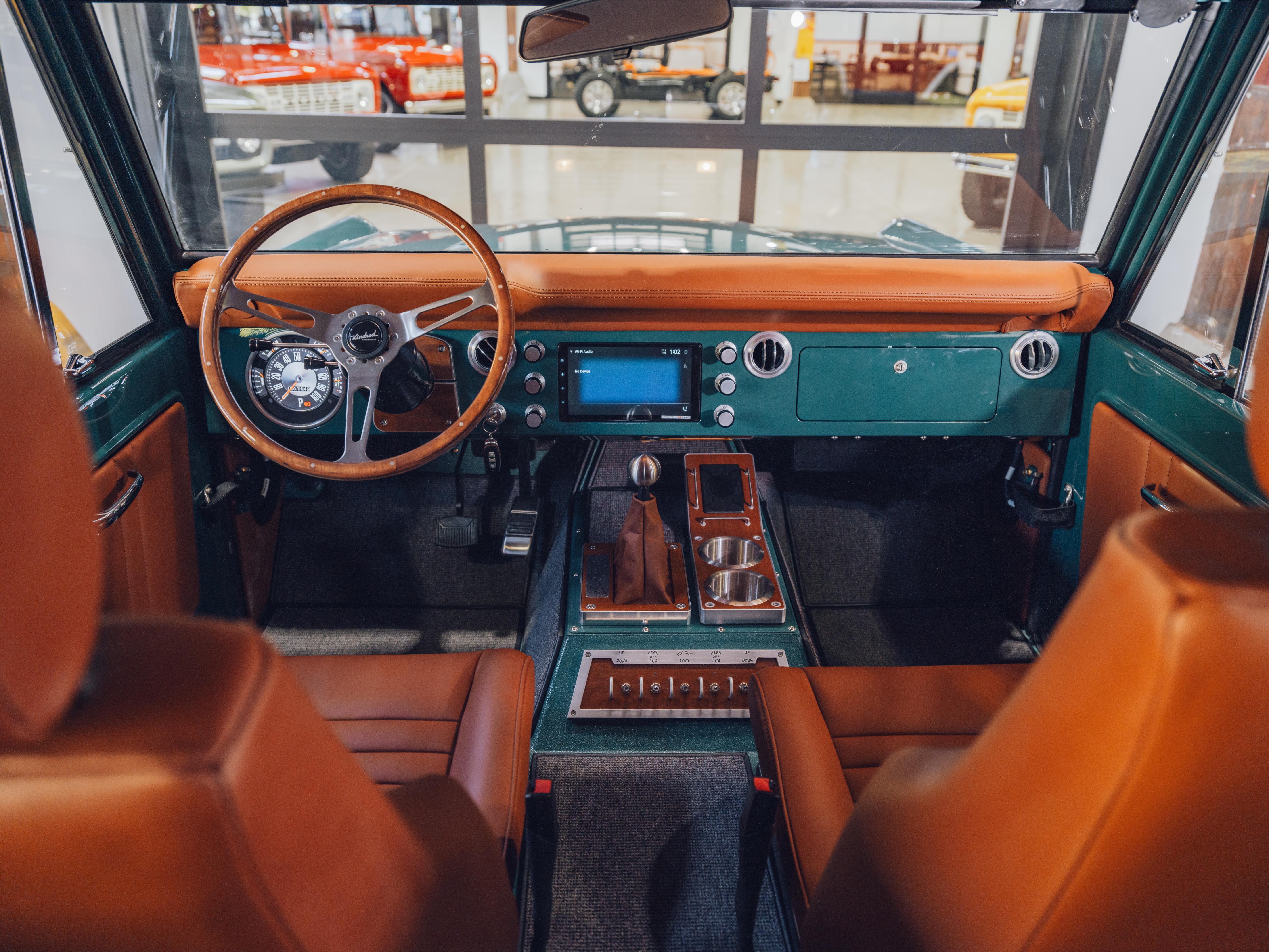 Vehicle image 22